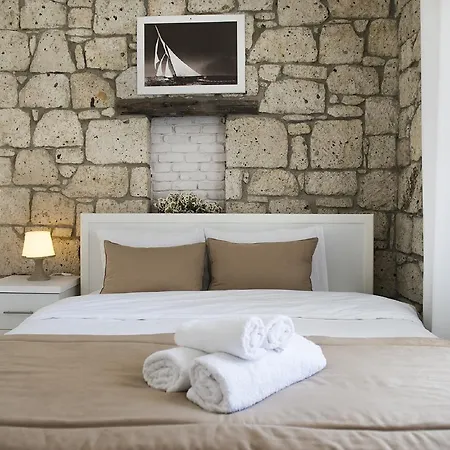 Daria Hotel
